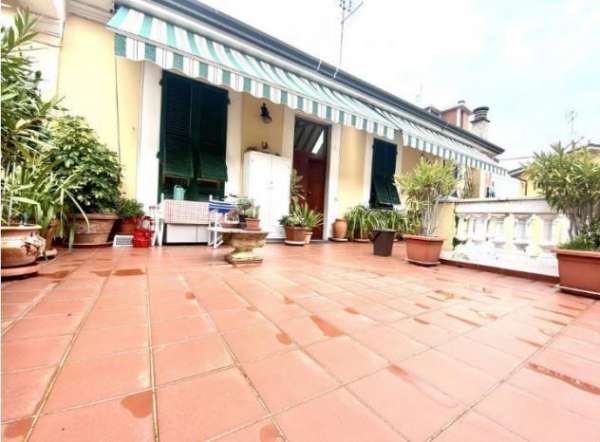 Foto Terratetto in vendita a Carrara