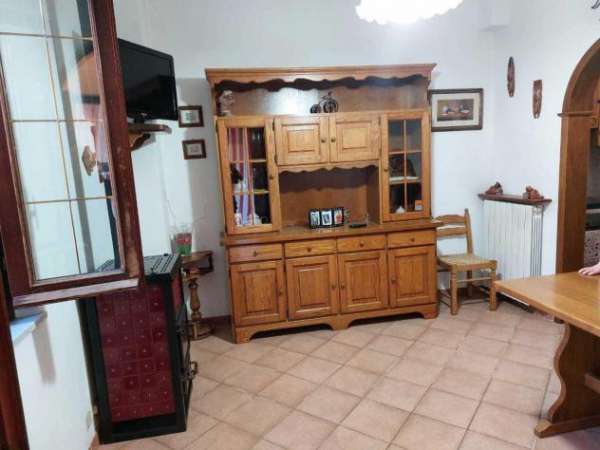 Foto Terratetto in vendita a Castelnuovo Magra 120 mq  Rif: 1315506