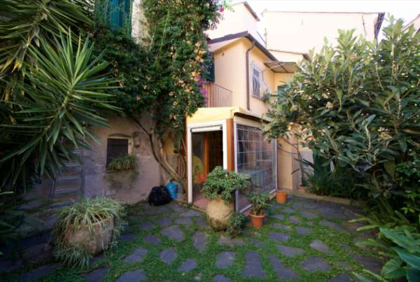 Foto Terratetto in vendita a Cervo