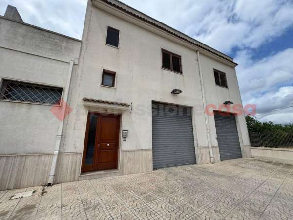 Foto Terratetto in vendita a Pulsano