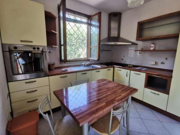 Foto Terratetto in vendita a San Giuliano Terme 115 mq  Rif: 1132870