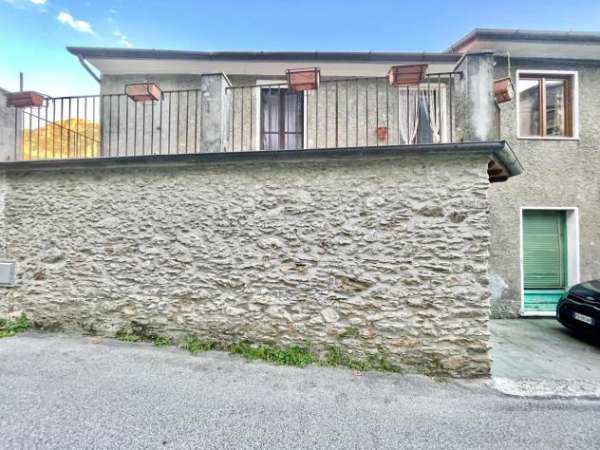 Foto Terratetto in vendita a Stazzema