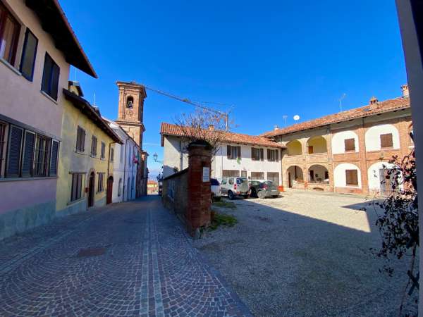 Foto Terratetto plurifamiliare in vendita a Montelupo Albese