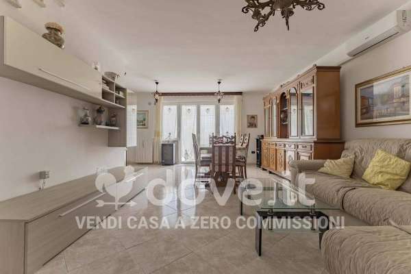 Foto Terratetto unifamiliare in vendita a Adelfia
