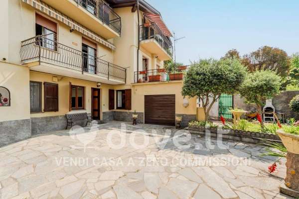 Foto Terratetto unifamiliare in vendita a Como