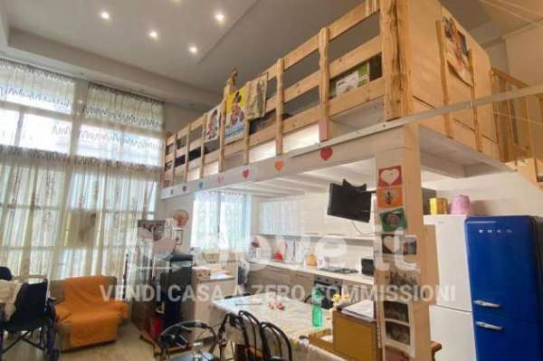 Foto Terratetto unifamiliare in vendita a Milano - 2 locali 350mq