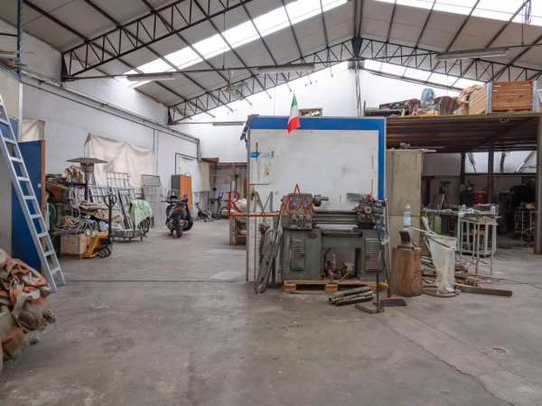 Foto Terratetto unifamiliare in vendita a Settimo Milanese