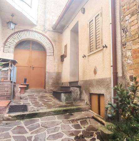 Foto Terratetto unifamiliare in vendita a Spoleto