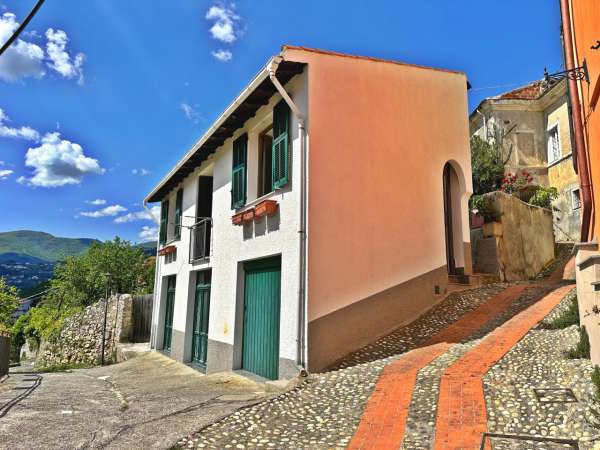 Foto Terratetto unifamiliare in vendita a Tovo San Giacomo