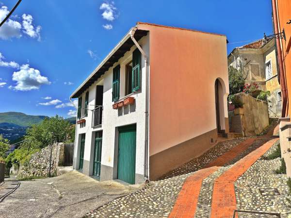 Foto Terratetto unifamiliare in vendita a Tovo San Giacomo