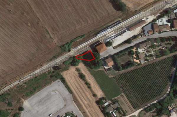Foto Terreno a Macerata - Rif. 22740