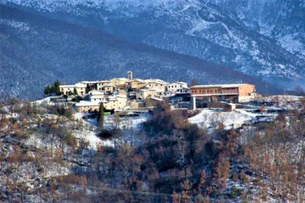 Foto Terreno a Preci - Rif. 19985