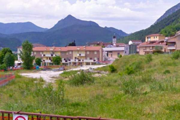 Foto Terreno a Serra San Quirico - Rif. 21424