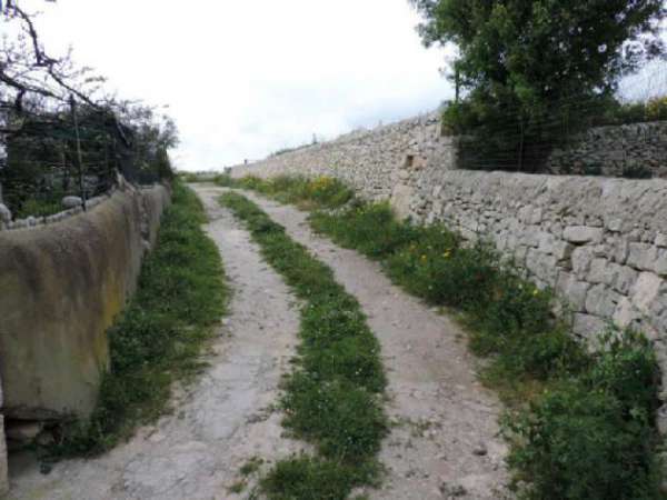 Foto Terreno Agricolo a Marina di Ragusa