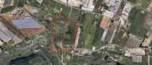 Foto Terreno agricolo con fabbricato C.da Castelluccio Vittoria (RG)