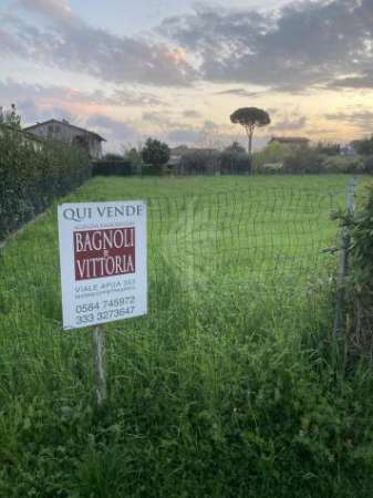 Foto TERRENO AGRICOLO di 2000 mq (PIETRASANTA) rif. 273/VEE