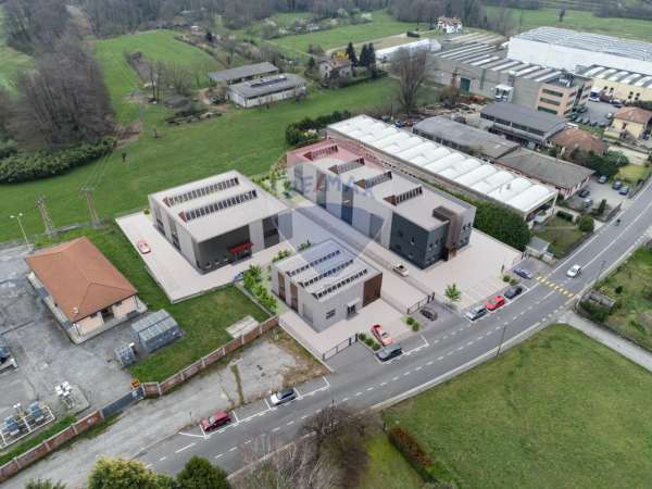 Foto Terreno agricolo in vendita a Barasso