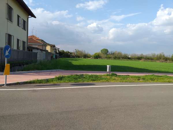 Foto Terreno agricolo in vendita a Lainate