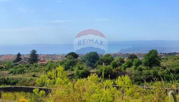 Foto Terreno agricolo in vendita a Mascalucia