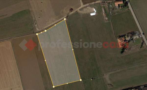 Foto Terreno agricolo in vendita a Pinerolo
