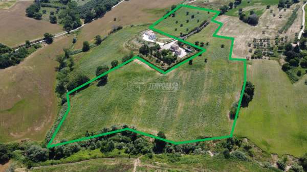 Foto Terreno agricolo in vendita a Recanati