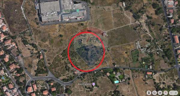 Foto Terreno agricolo in vendita a Tremestieri Etneo