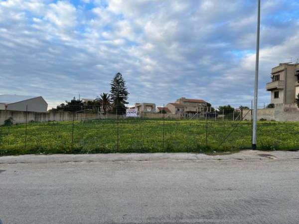 Foto Terreno agricolo Via Erm. Maciocio/zona Campo Sportivo Scoglitti (RG)