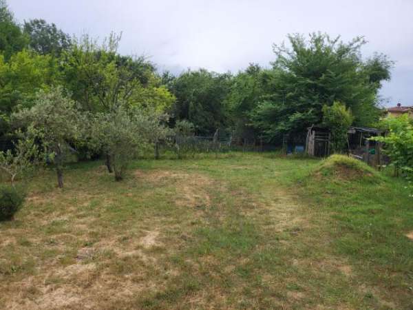 Foto Terreno edif. residenziale in vendita a Altopascio 2100 mq  Rif: 1057128