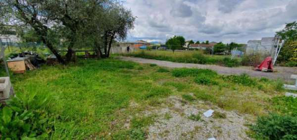 Foto Terreno edif. residenziale in vendita a Marlia - Capannori 980 mq  Rif: 1319727