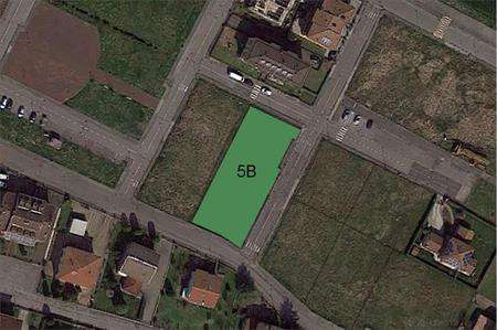 Foto Terreno Edificabile in Vendita, 1 Locale, 1316 mq, Soragna