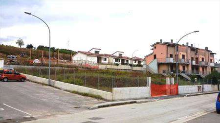 Foto Terreno Edificabile in Vendita, 1 Locale, 900 mq, Osimo