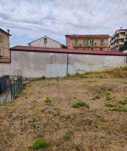 Foto Terreno Edificabile in Vendita, 1 Locale, 940 mq, Fermo