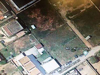 Foto Terreno edificabile in Vendita, 1395 mq (FIUMICINO)