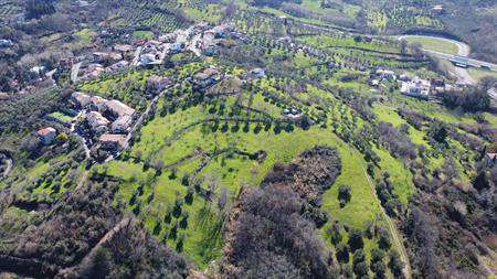 Foto Terreno edificabile in Vendita, 2500 mq (COSENZA VIA DE RADA)