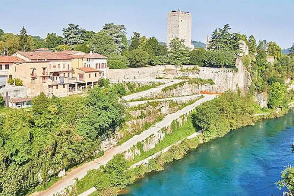 Foto Terreno edificabile in vendita a Capriate San Gervasio