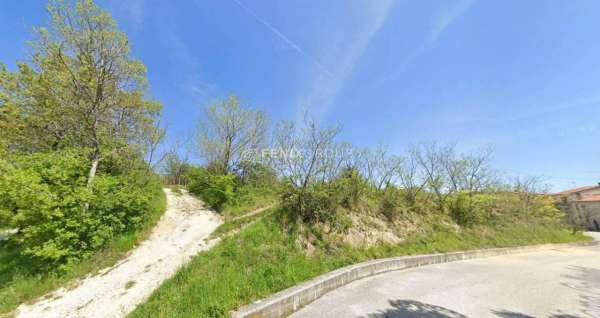 Foto Terreno edificabile in vendita a Civitella Del Tronto