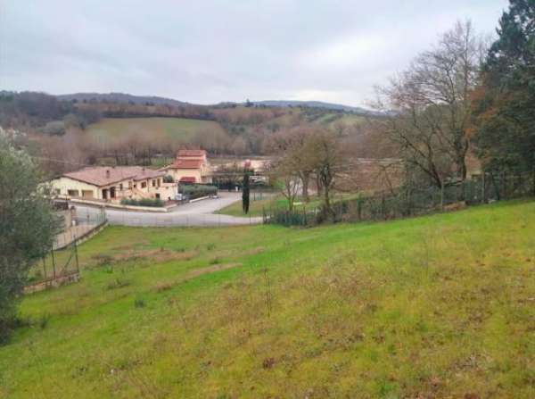 Foto Terreno edificabile in vendita a Corciano