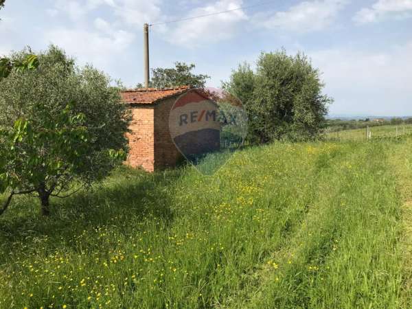 Foto Terreno edificabile in vendita a Gambassi Terme