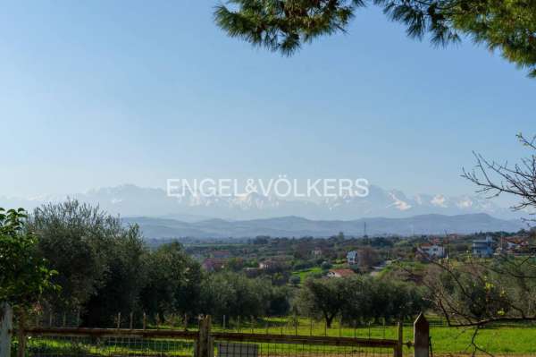 Foto Terreno edificabile in vendita a Giulianova