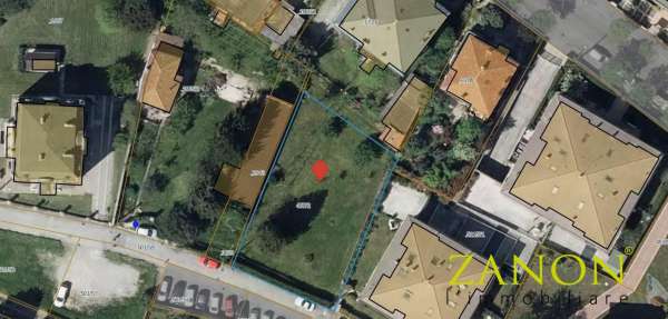 Foto Terreno edificabile in vendita a Gorizia