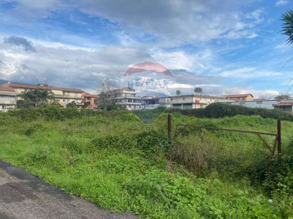Foto Terreno edificabile in vendita a Mascali