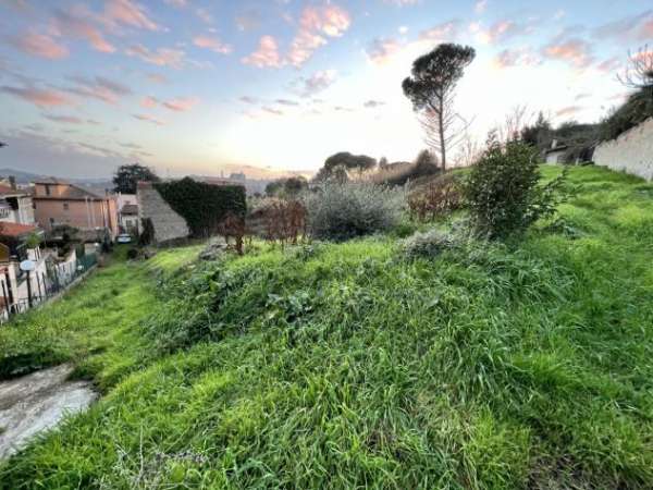 Foto Terreno edificabile in vendita a Morlupo
