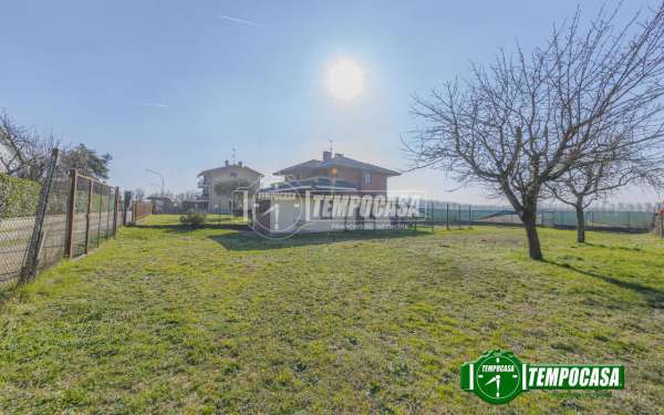 Foto Terreno edificabile in vendita a Motta Visconti