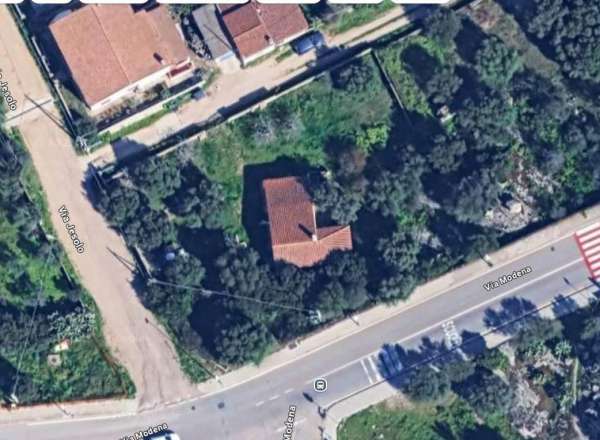 Foto Terreno edificabile in vendita a Olbia