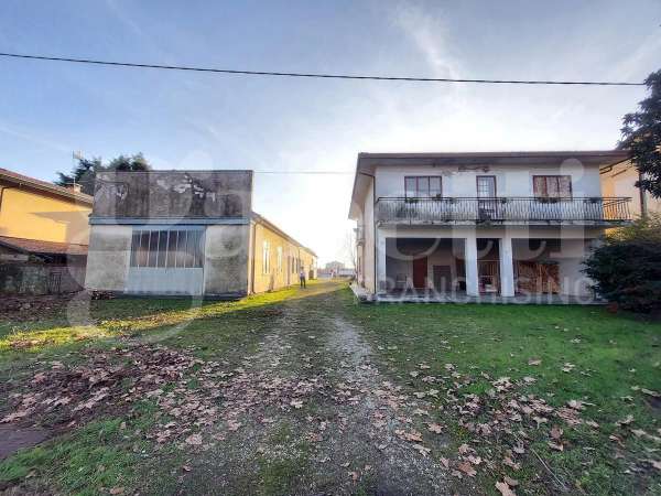 Foto Terreno edificabile in vendita a Paese
