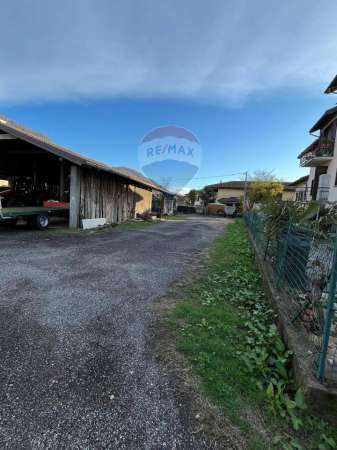 Foto Terreno edificabile in vendita a Porto Ceresio