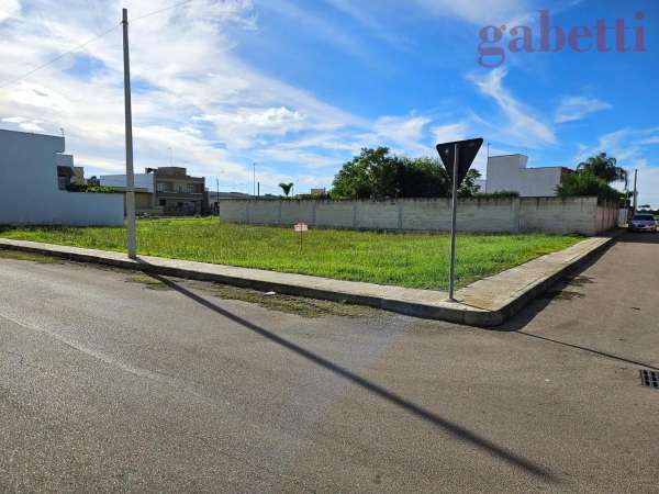 Foto Terreno edificabile in vendita a Salice Salentino