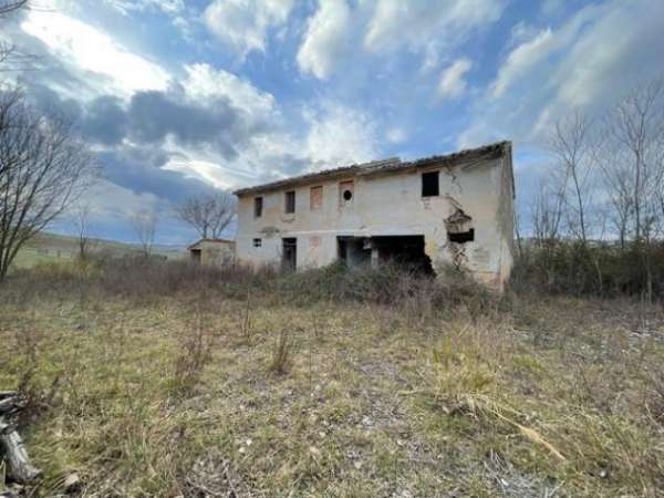 Foto Terreno edificabile in vendita a San Marcello