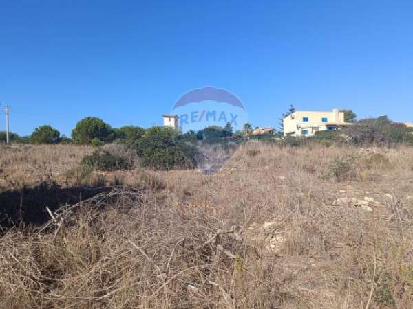 Foto Terreno Edificabile in vendita a Siracusa, Plemmirio
