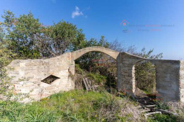 Foto Terreno edificabile in vendita a Siracusa